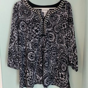 CD Daniels Black and White with silver sequins. Sequins sparkle! Size 2X